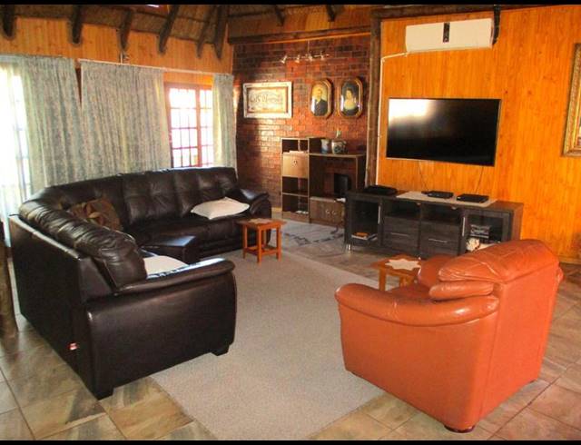 4 BEDROOM HOUSE FOR SALE IN PELLISSIER